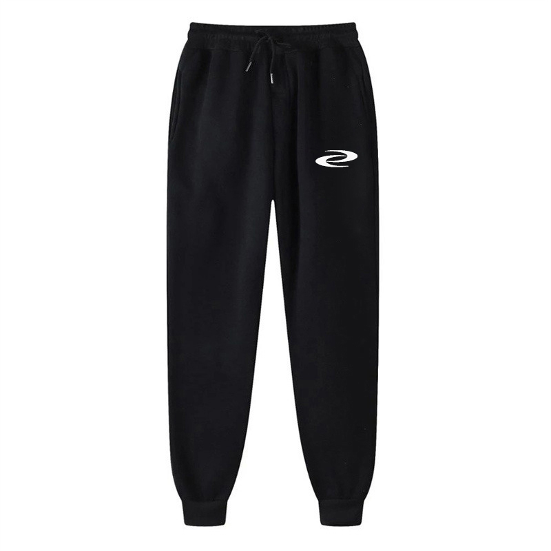 Pantaloni sportivi da Jogging  - Streetwear Brand Clothing recensione e prezzo
