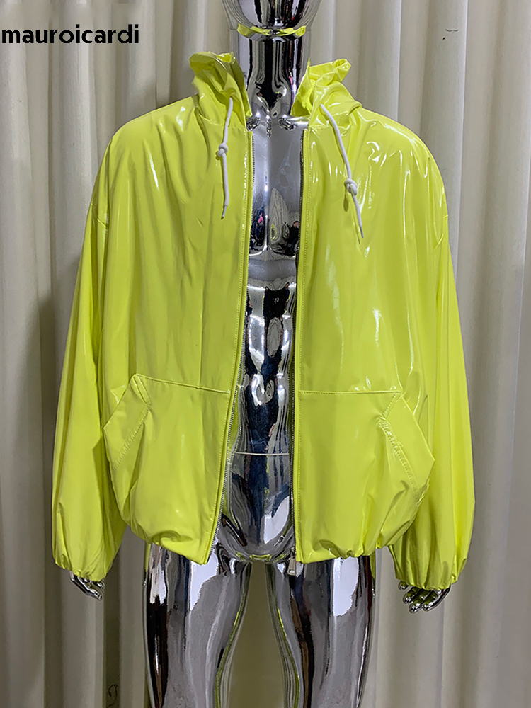 Giacca in Pelle Lucida Oversiz - Streetwear Brand China recensione e prezzo